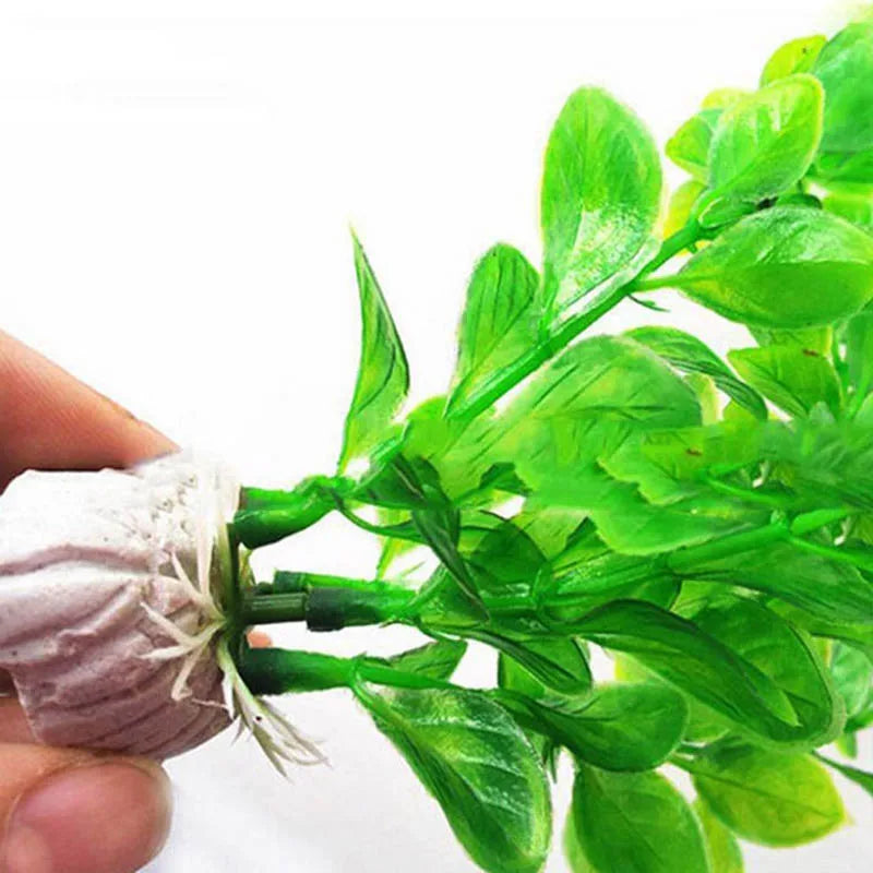 Lifelike Plastic Aquarium Water Grass - Stunning Green & Blue-Purple Artificial Plants for Your Fish Tank Decoration