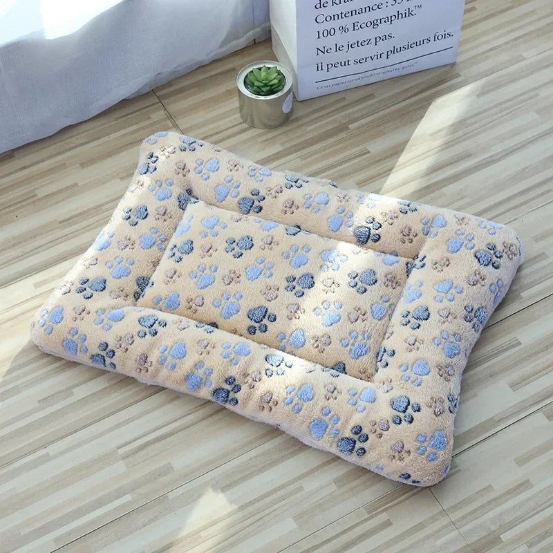 Cozy Double-Sided Pet Mat for Cats and Small Dogs - Soft Plush Sleeping Pad and Travel Blanket