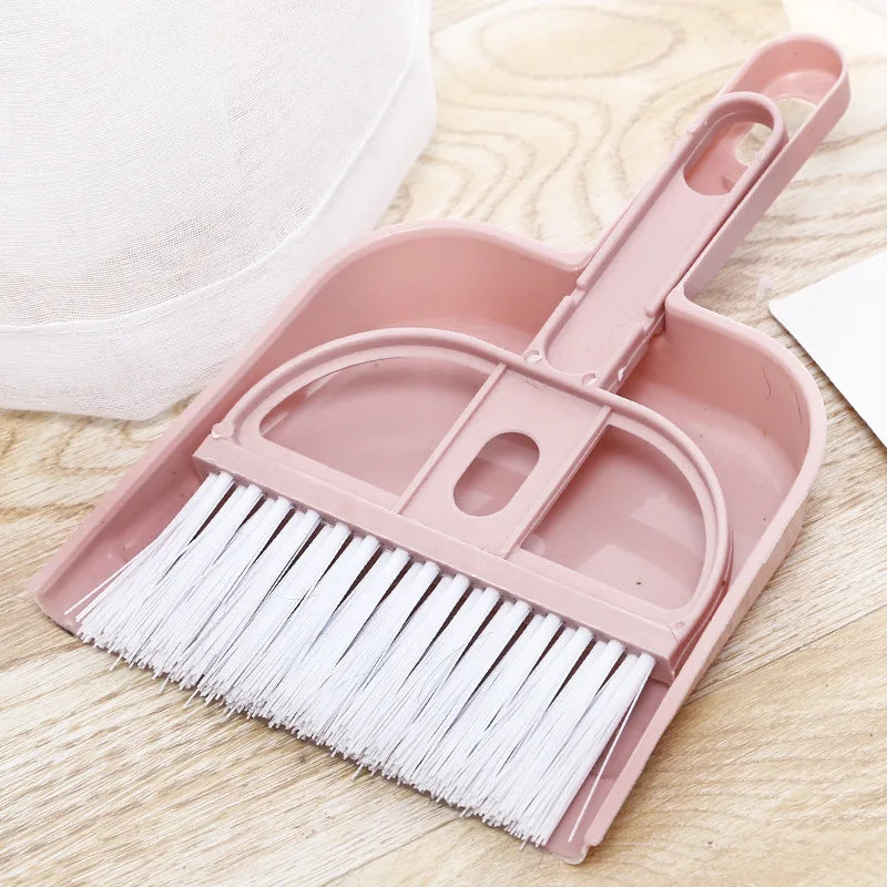 Essential Pet Cleaning Set: Broom and Bedpan for Cats, Hamsters, Rabbits, and Guinea Pigs